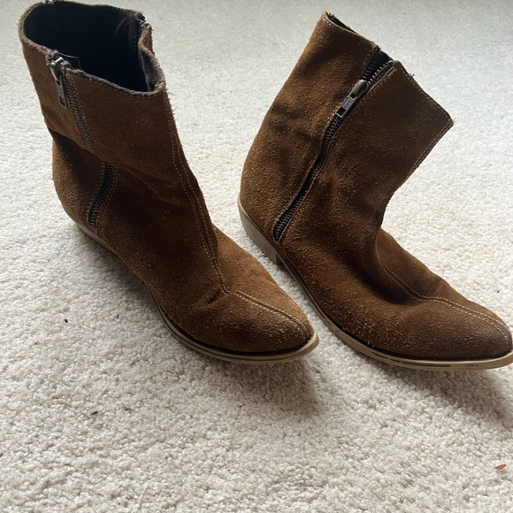 Boots brand ankle/calf boots - Picture 2 of 5